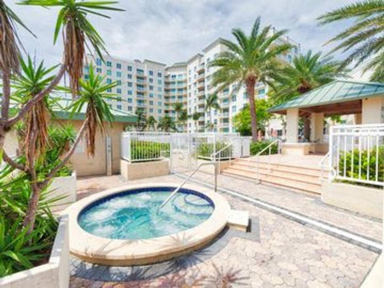 Apartment In Casa Costa Condo!Beach Pass Included Boynton Beach Exteriör bild