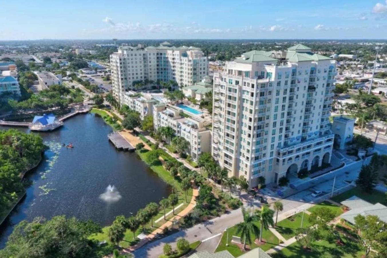 Apartment In Casa Costa Condo!Beach Pass Included Boynton Beach Exteriör bild