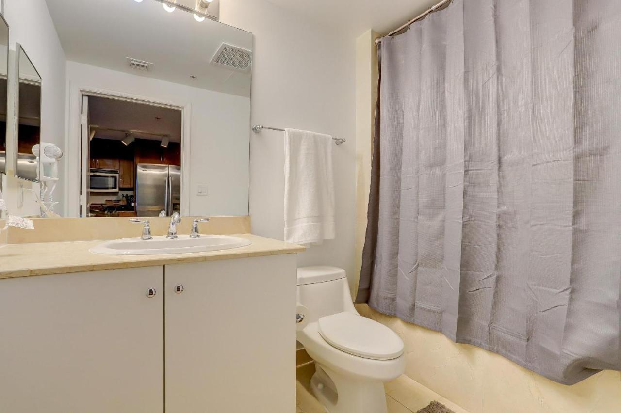 Apartment In Casa Costa Condo!Beach Pass Included Boynton Beach Exteriör bild